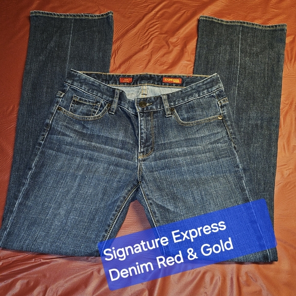 Express Jeans "Mia" Boot Leg Low Rise  sz6 w/33" Inseam  E.U.C. - Picture 1 of 11